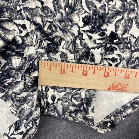 H&M Shorts Womens 8 Black White Floral Print Mid Rise Cotton Stretch Summer - Picture 8 of 13